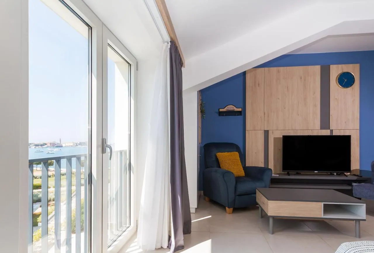 Garden Palace - Dorothy Supreme Apartment Umag Croatia