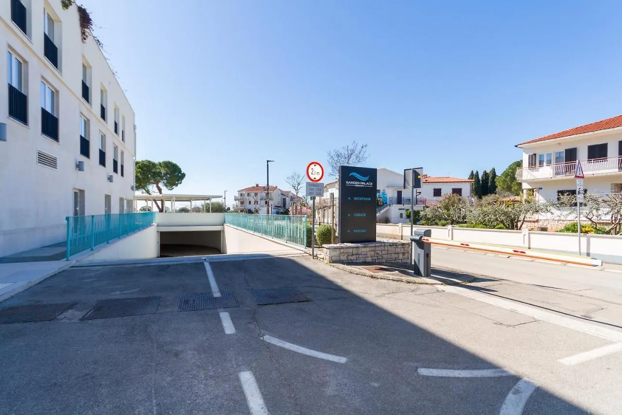 Garden Palace - Dorothy Supreme Apartment Umag
